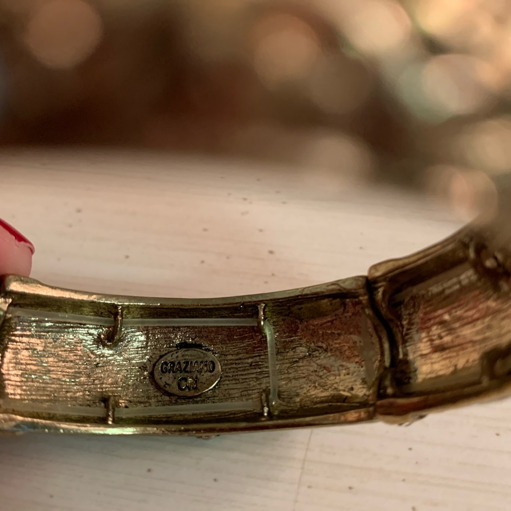 R.J. GRAZIANO DESIGNER BRACELET - Picture 9 of 10